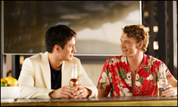 Shane et Ilya au bar de Tampa dans Heated Rivalry